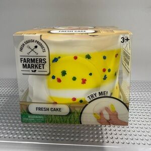 Fresh cake squishy fidget toy